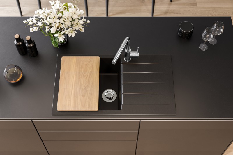 inox_KovinMarketing_Cadit QC_Cadit 40 QC_ALVEUS_Cadit_40_QC_Zeos_P_BLACK_INOX